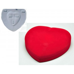 1047 Футляр "сердце" красный для колье и гарнитура